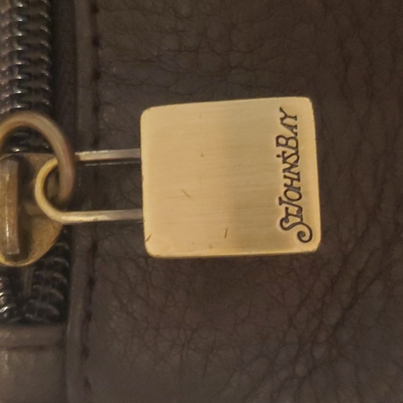 Leather ST JOHN'S BAY BACK PACK OR SLING STYLE. - Picture 5 of 12